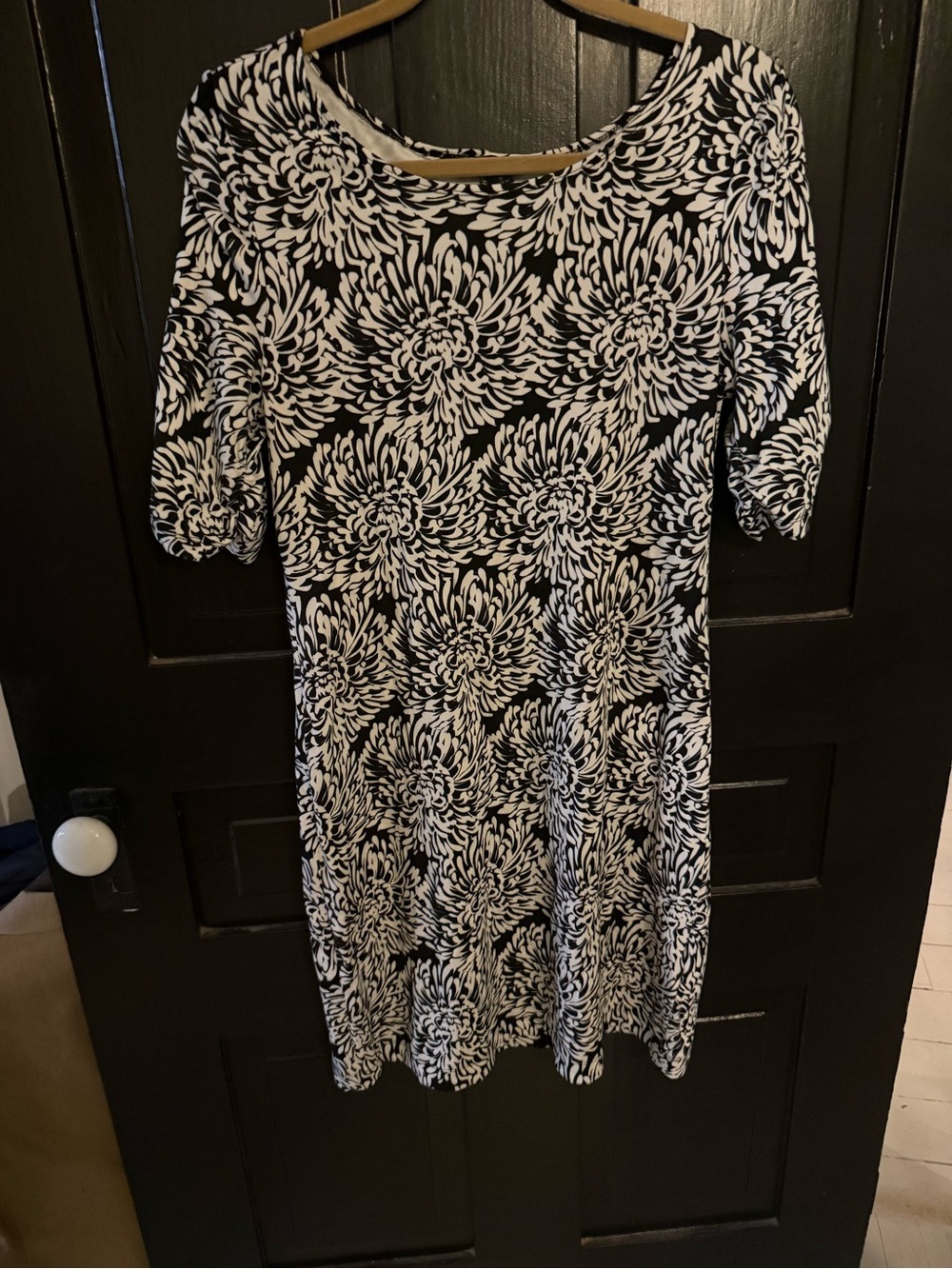Banana Republic Black and White Floral-Print Midi Dress